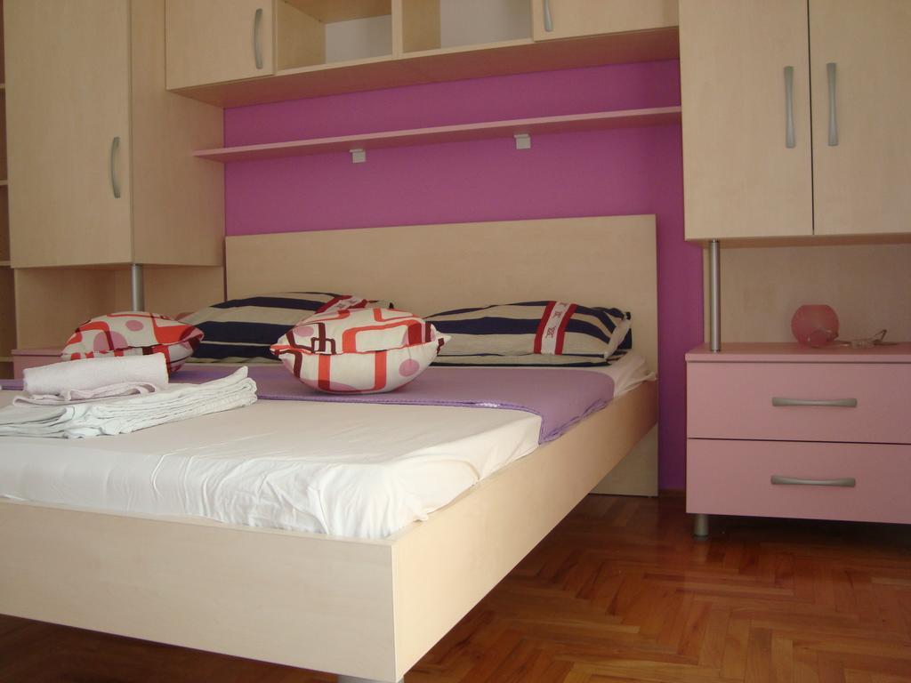 Apartments Kiro Милна Номер фото
